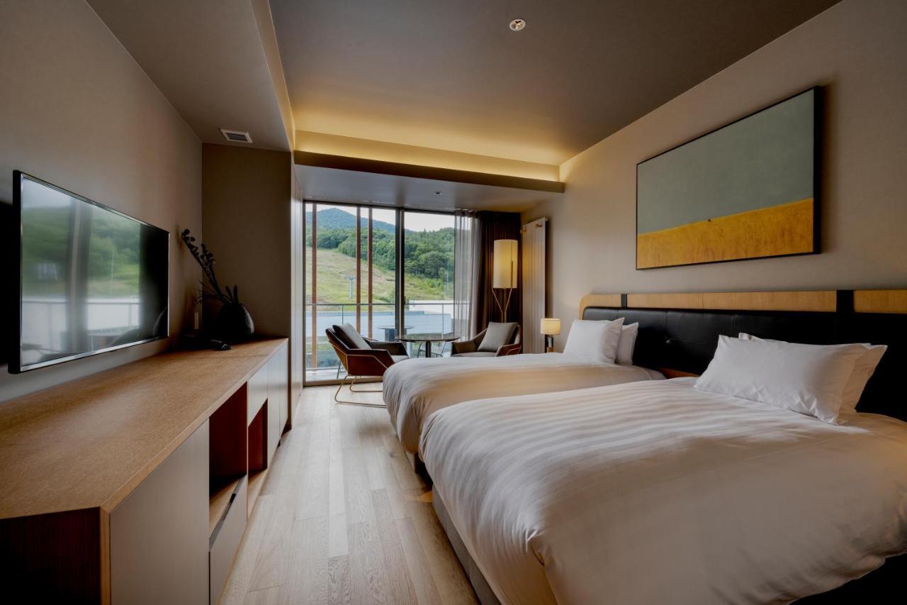 Fenix Furano Aparthotel Exterior photo