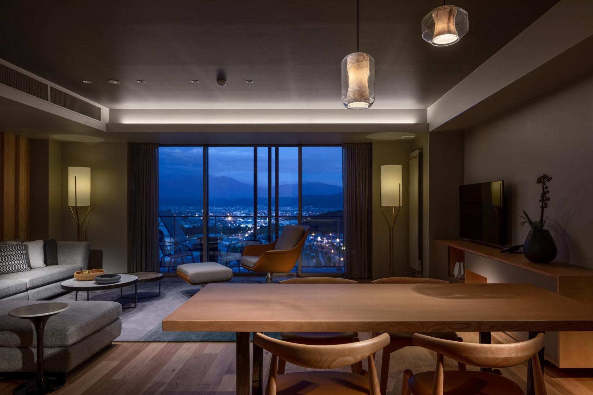 Fenix Furano Aparthotel Exterior photo
